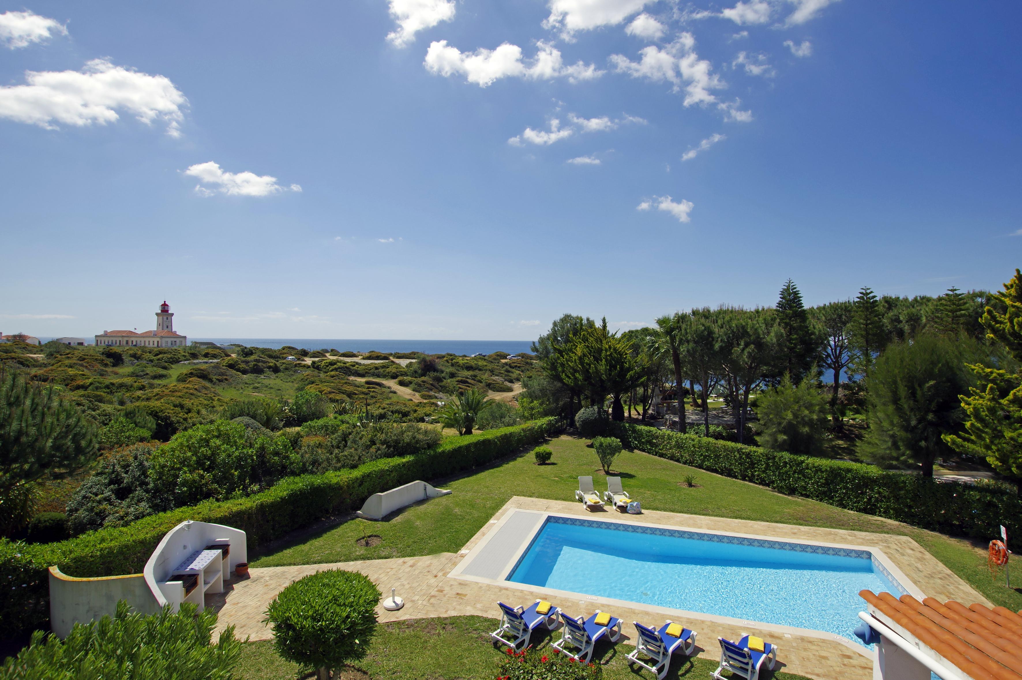 קארבואירו Rocha Brava Village Resort מראה חיצוני תמונה