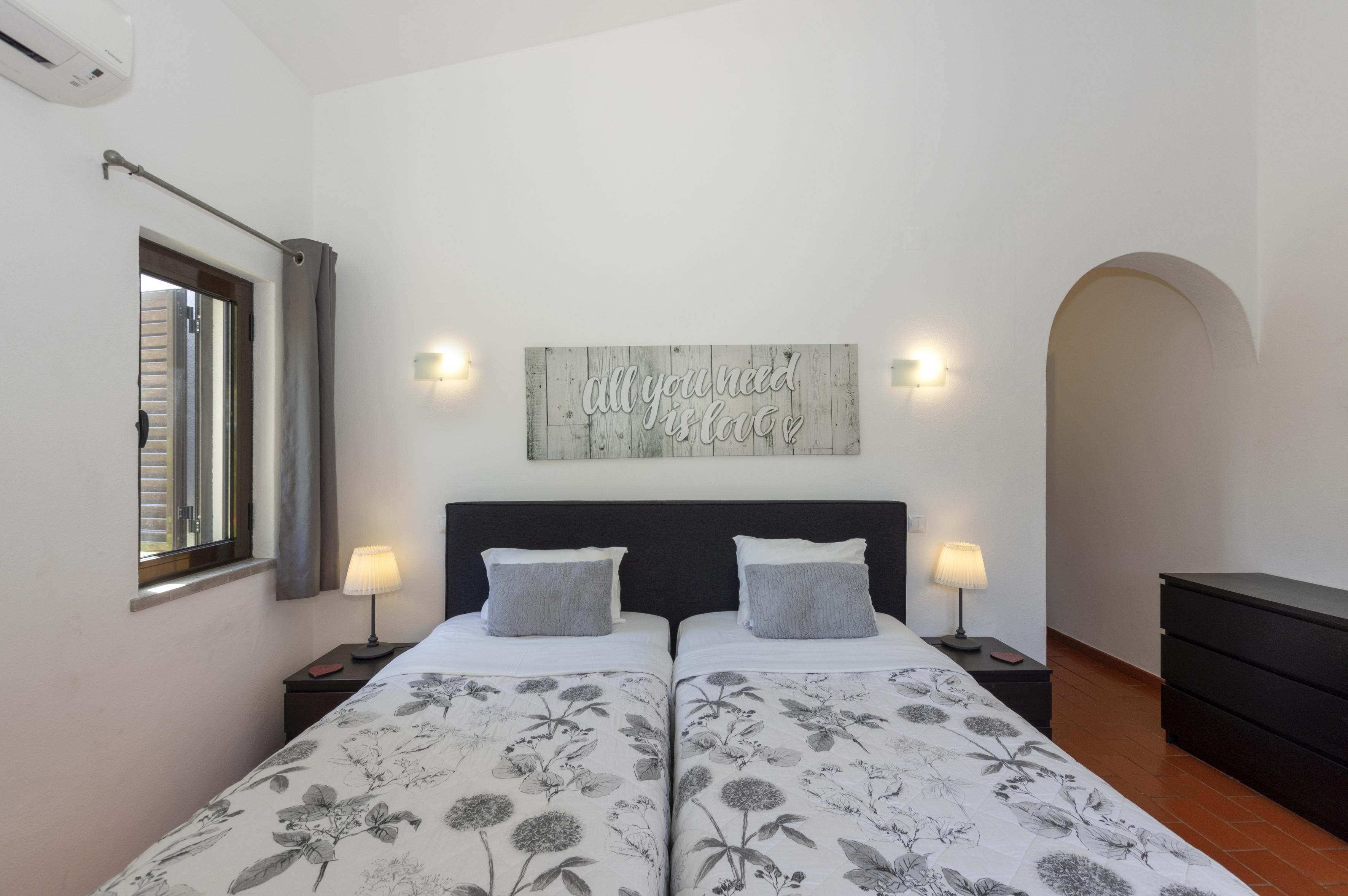 קארבואירו Rocha Brava Village Resort מראה חיצוני תמונה